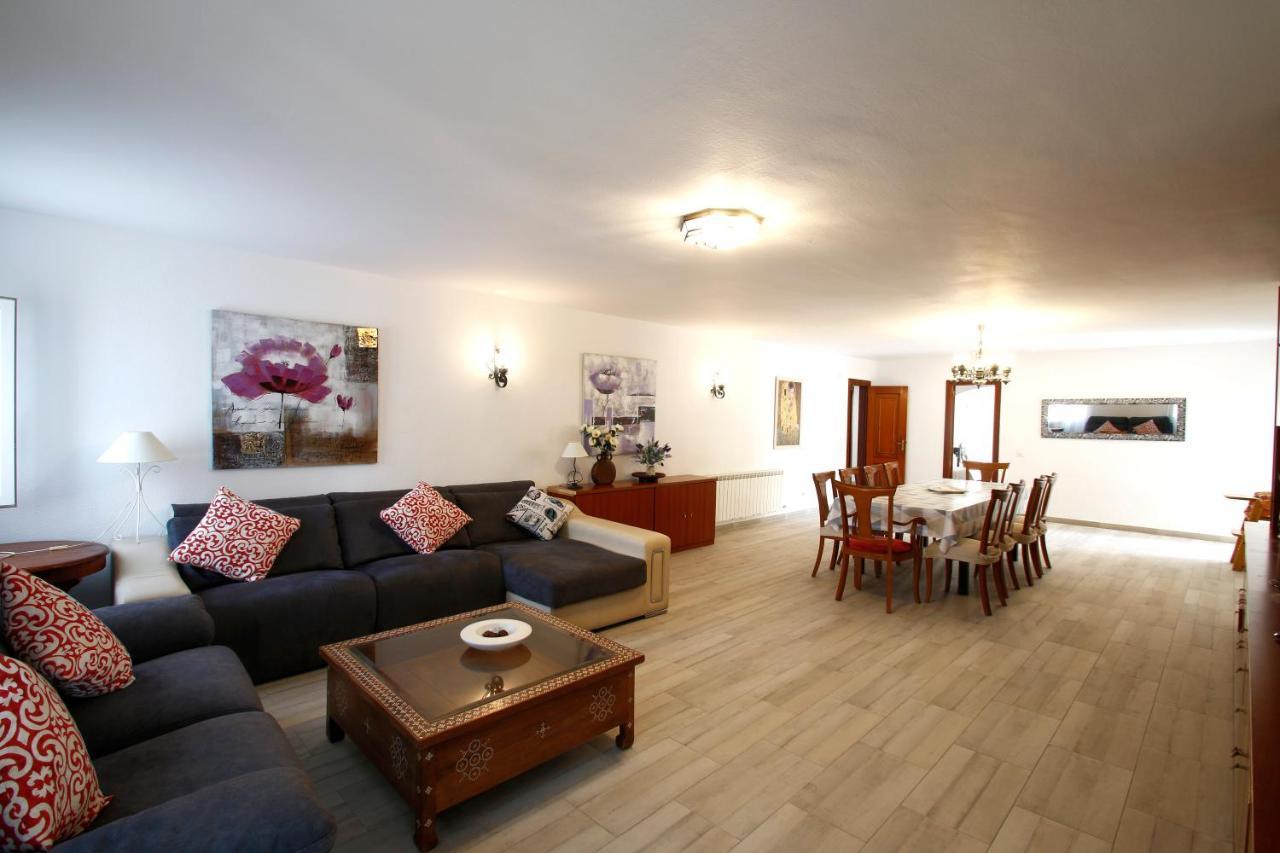 Villa Gladiols Cambrils Bagian luar foto