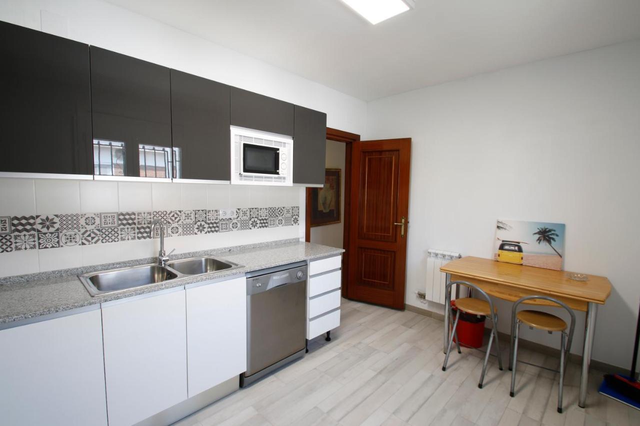 Villa Gladiols Cambrils Bagian luar foto