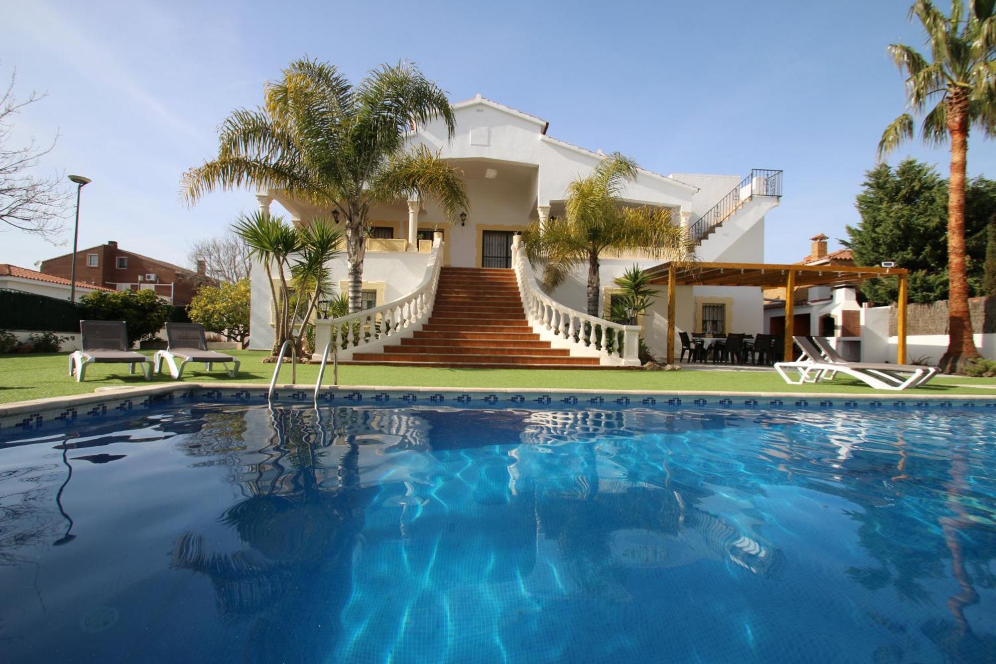 Villa Gladiols Cambrils Bagian luar foto