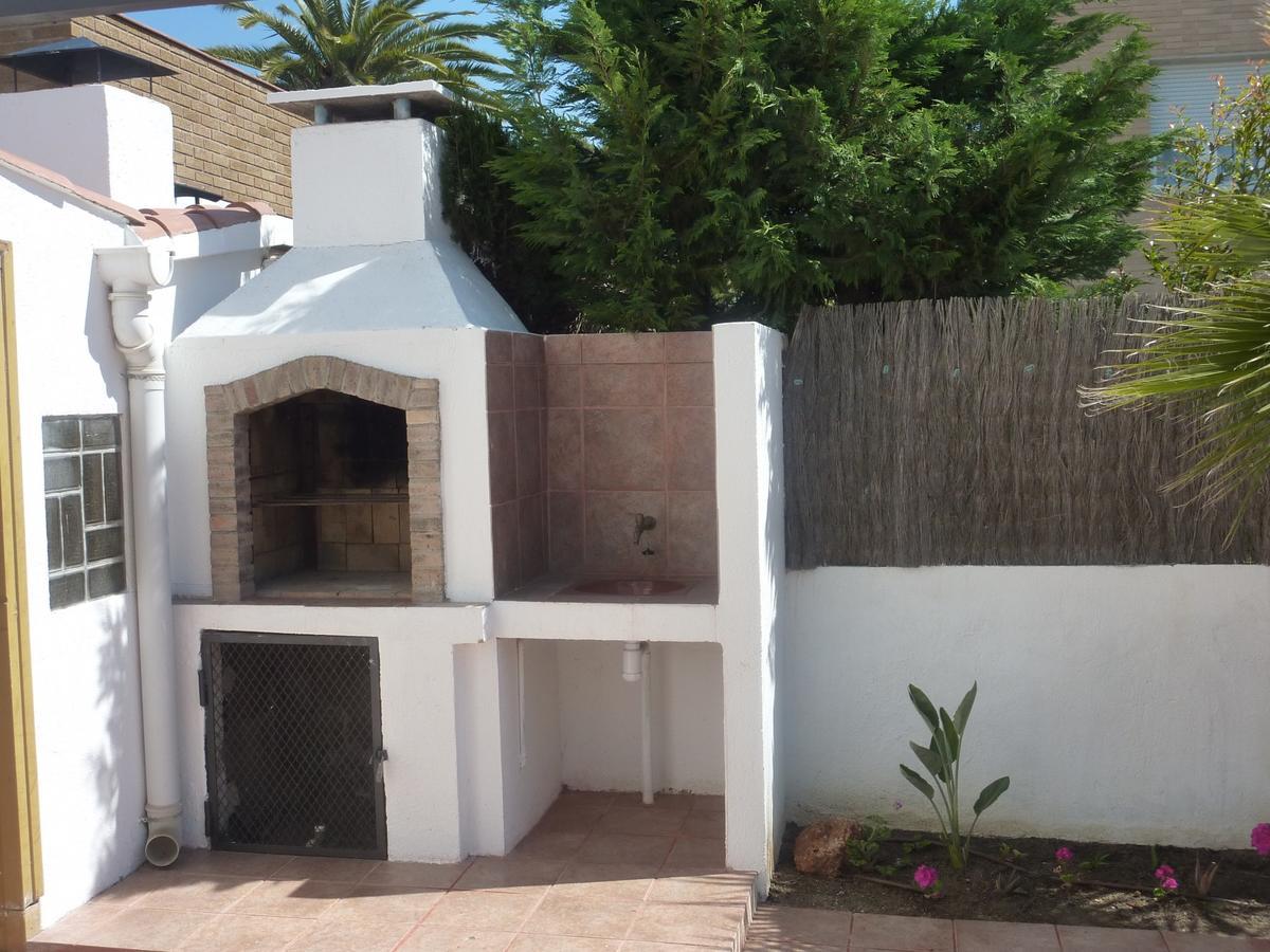 Villa Gladiols Cambrils Bagian luar foto